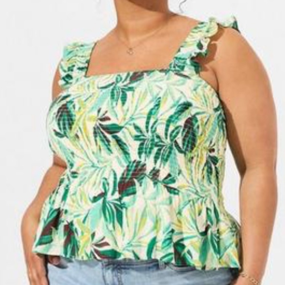 NWT $50!! TORRID smocked peplum tropical tank top, 3X.